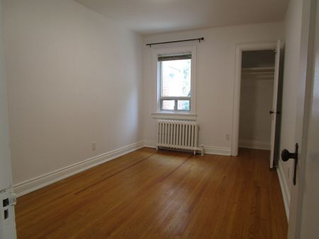 For Lease - 184 Hopedale Avenue, Toronto, Ontario - Photo 2