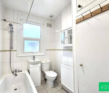 4 bedroom house to rent - Photo 3