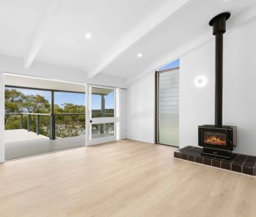 Panoramic Coastal Views - Photo 1