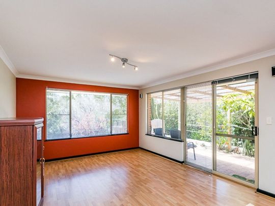 **Charming 4-Bedroom Home for Rent in Clarkson ** - Photo 1