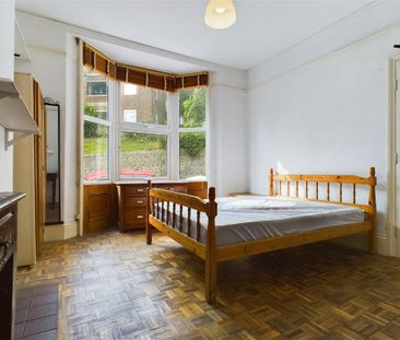 5 bedroom terraced house to rent - Photo 6