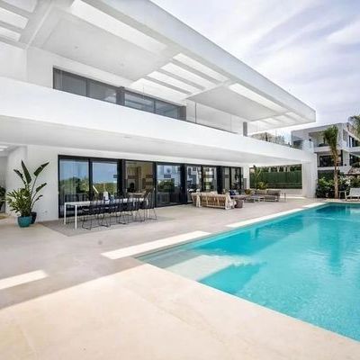 Alquiler de casa o chalet independiente en Calle Haza del Conde, 3 b - Photo 1