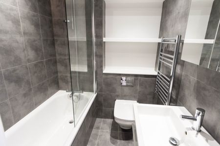 Hereford Road, Bayswater, W2 - Photo 3