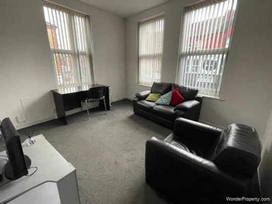 2 bedroom property to rent in Liverpool - Photo 1