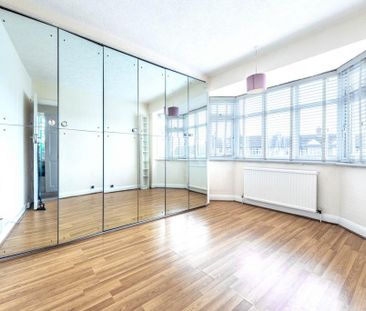 3 bedroom end of terrace house to rent - Photo 5