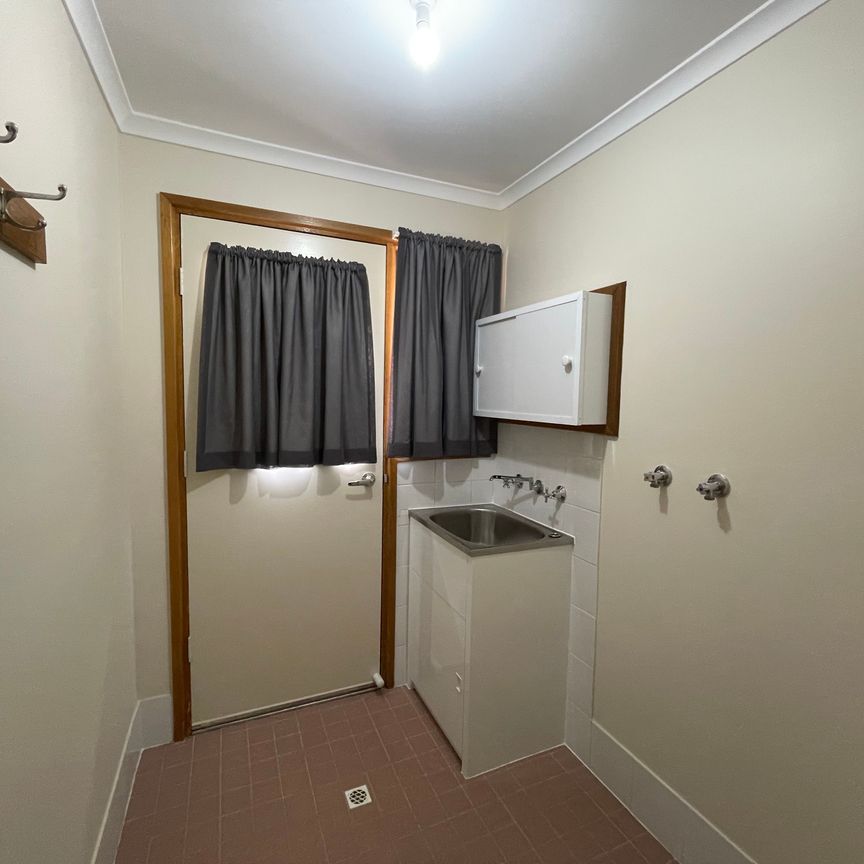 3 Roberts Crescent, Port Augusta SA 5700 - Photo 1