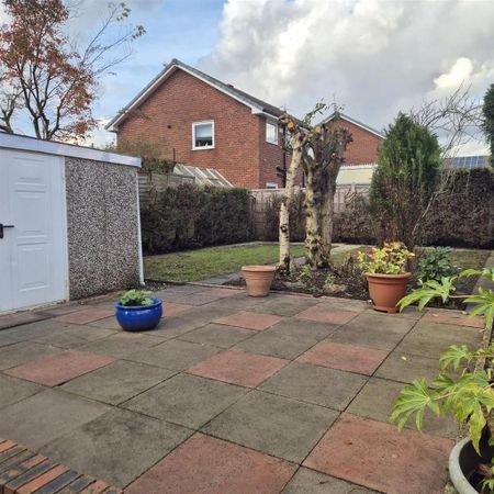 3 bedroom detached house to rent - Photo 3