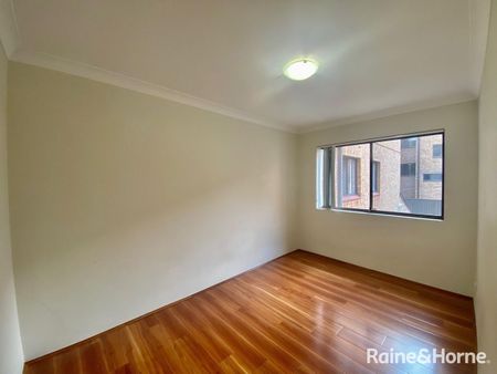 2/13-15 Helen Street, Westmead, NSW 2145 - Photo 2