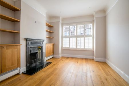 3 bedroom terraced house to rent - Photo 3