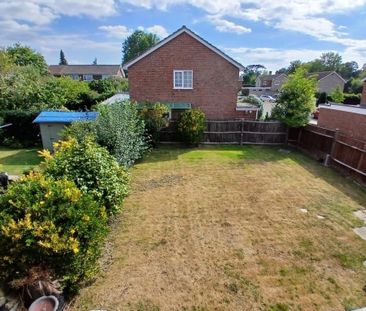3 bedroom detached house to rent - Photo 5