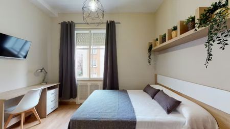 Calle de la Princesa, Madrid, Community of Madrid 28008 - Foto 3