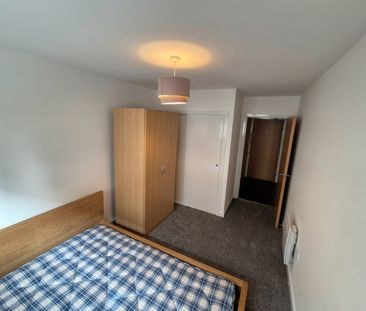 1 Bed Flat, Schrier Ropeworks, IG11 - Photo 6