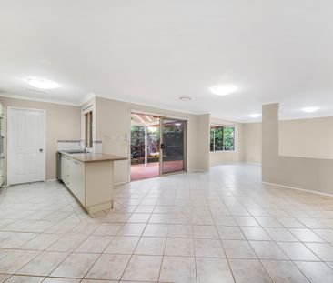 1A Wallace Close, Hornsby Heights NSW 2077 - House For Rent | Domain - Photo 1