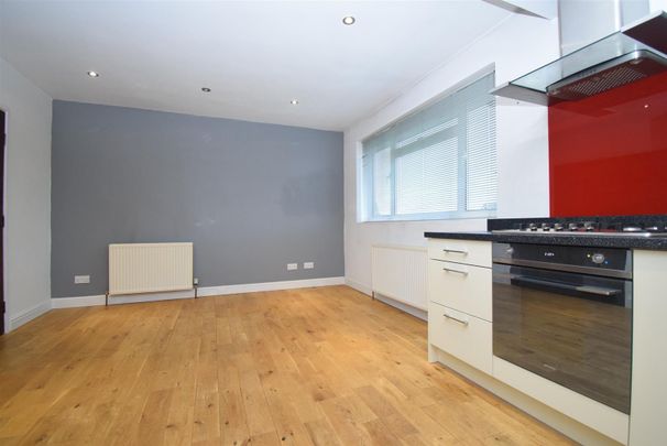 Water Lane, Middlestown, Wakefield - Photo 1
