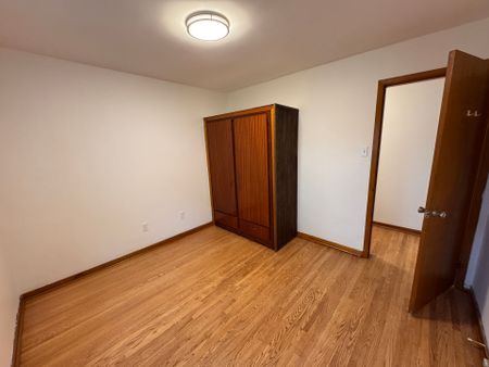 For Lease - 182 St Clarens Avenue Unit# Main, Toronto, Ontario - Photo 4