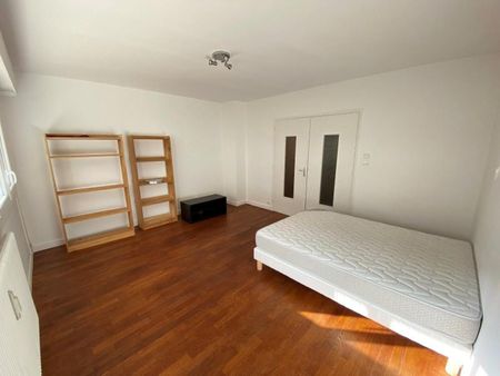Location Appartement 3 pièces 69m² DIJON 21000 - Photo 2