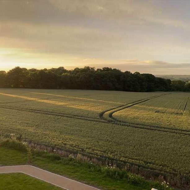 Riverview, Windrush Heights, Near Burford, OX18 - Photo 1