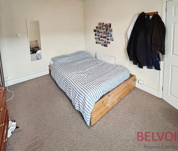 4 bedroom townhouse to rent - Photo 4