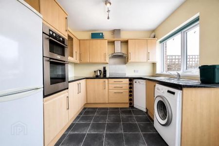 24 Audleys Drive, Newtownards, BT23 8UB - Photo 2