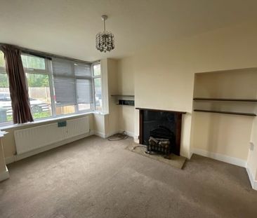 2 Bed Terraced House, Mayfield Road, LU2 - Photo 2