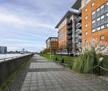 Sheerness Mews, Silvertown, E16 - Photo 1