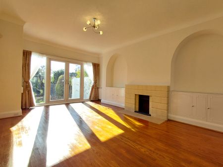 Laurel Way, Woodside Park N20, London - Photo 2