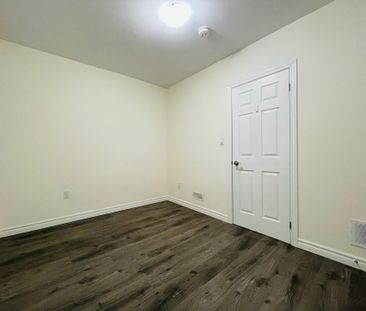 For Lease - 721 Danforth Avenue Unit# 2A, Toronto, Ontario - Photo 3