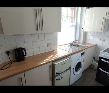 Studio Flat, Muswell Road, N10 - Photo 3