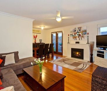 122 Victory Road, Airport West VIC 3042 - Photo 4