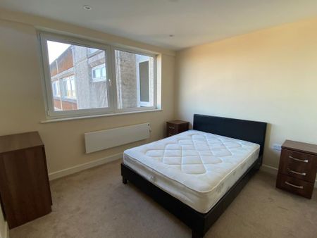 2 bedroom apartment to rent - Photo 4