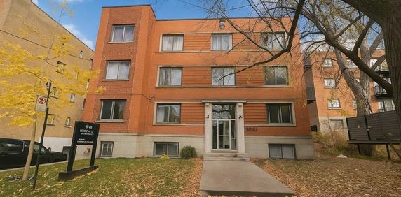 3 1/2 (1 bdrm) Hampstead area - Photo 2