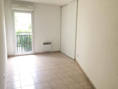 T4 83M2 CHARTRONS - Photo 4