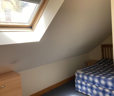 Johnny Ball Lane, Bristol - Photo 4