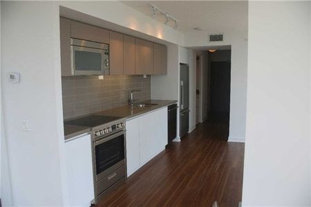 For Lease - 85 Queens Wharf Road Unit# 1601, Toronto, Ontario - Photo 3