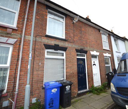 2 bedroom house available - Elliot St, IP1 - Photo 1