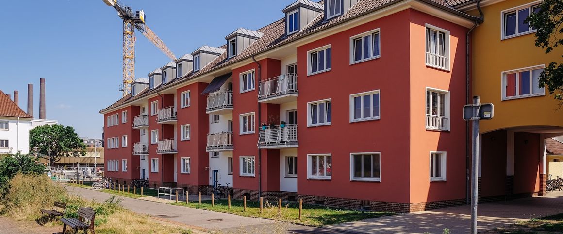 Kleines Zimmer innerhalb einer 3er-WG // EG li., Zimmer 3320 - Photo 1