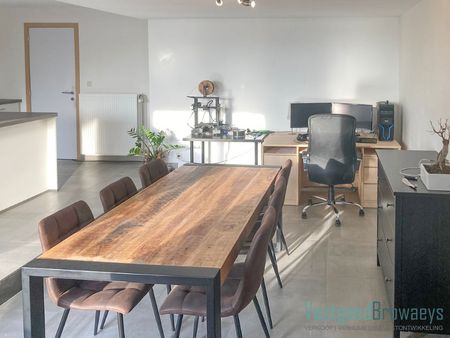 Ruim éénslaapkamerappartement met alle comfort - Photo 2