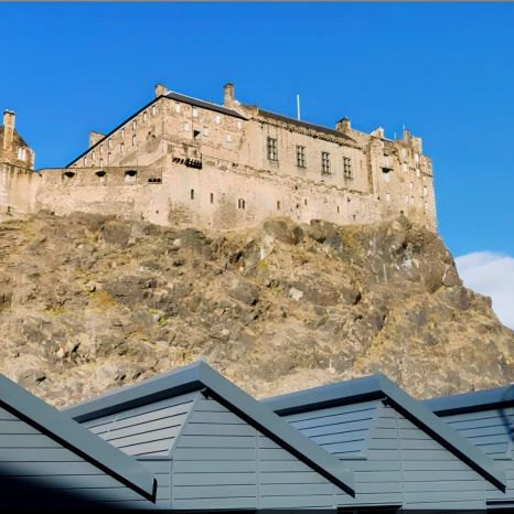 Premium XL Studio - Castle View, Own Terrace - Photo 1