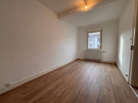 T2 NEUDORF A LOUER - Photo 4