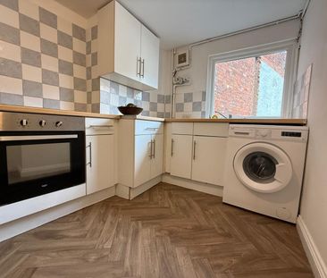 1 Bed Flat, Humberstone Gate, LE1 - Photo 3