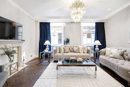 A beautiful two bedroom apartment situated in the desirable Grosvenor Square. - Photo 5