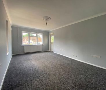 3 bedroom bungalow to rent - Photo 1