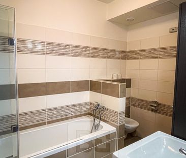 Apartment for rent, 2+kk - 1 bedroom, 53m - Photo 4