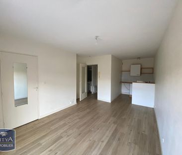 Location Appartement 2 pièces 36m² LA ROCHELLE 17000 - Photo 3