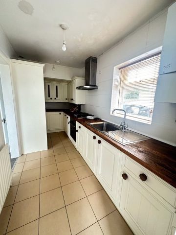 3 Bed Semi-Detached House, Doncaster Road, BS10 - Photo 4