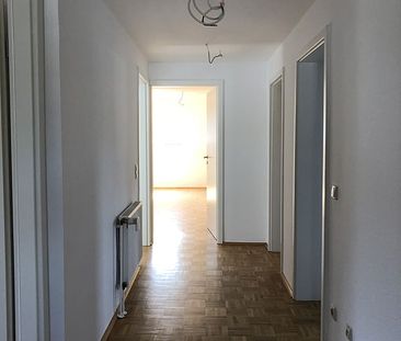Kreuztal: zentral Wohnen in einer 3 Zimmer-Wohnung - Foto 6