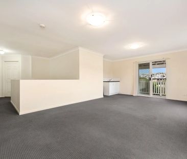 16 Pembridge Place, Carindale. - Photo 5