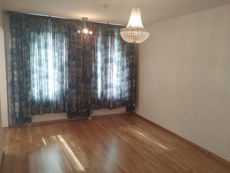 Betselvägen, Angered - Foto 2