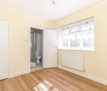 4 bedroom detached house to rent - Photo 5