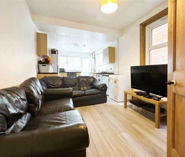 5 bedroom terraced house to rent - Photo 1